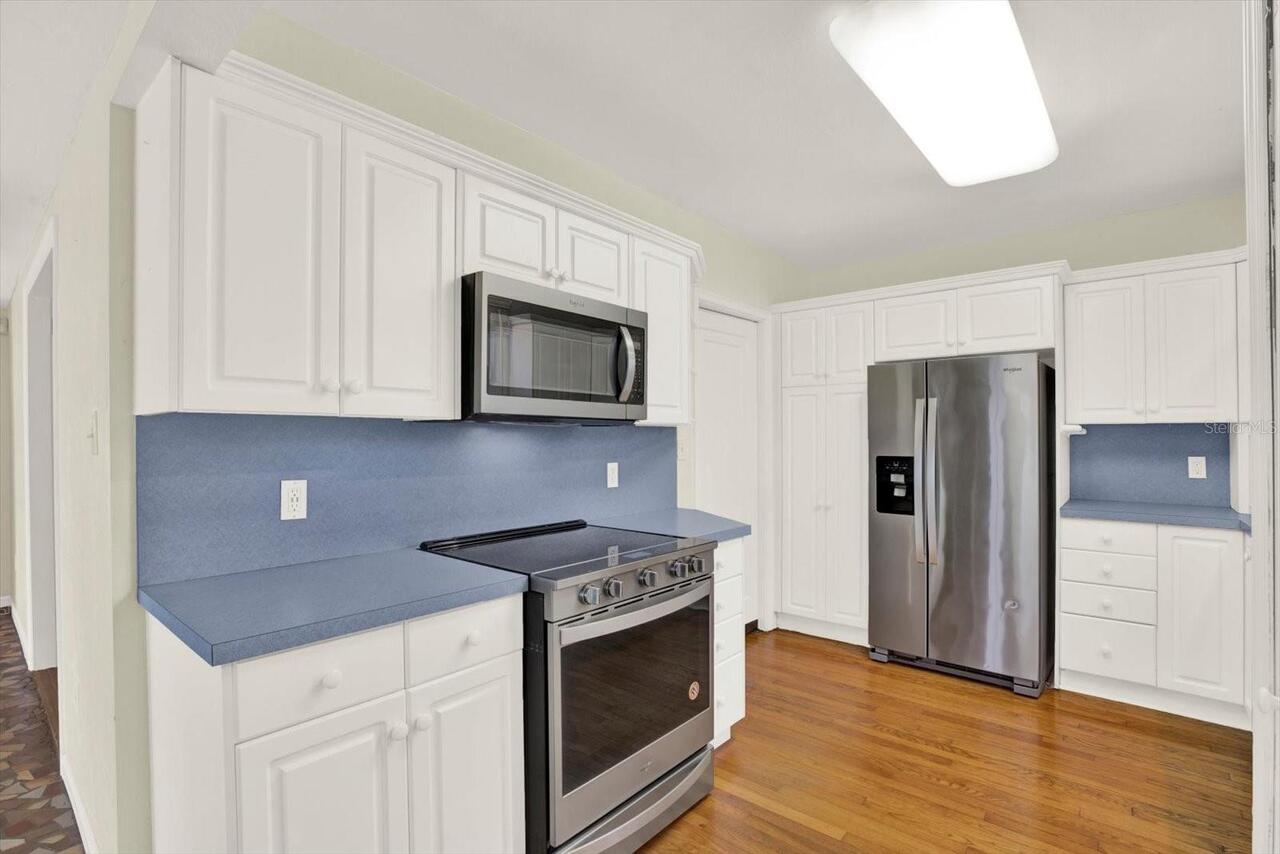 Listing Photo 16
