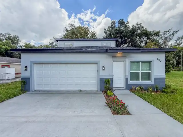 Listing Photo 6