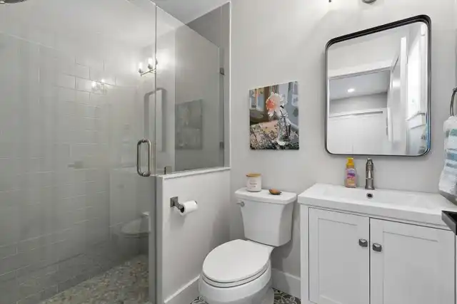 Listing Photo 33