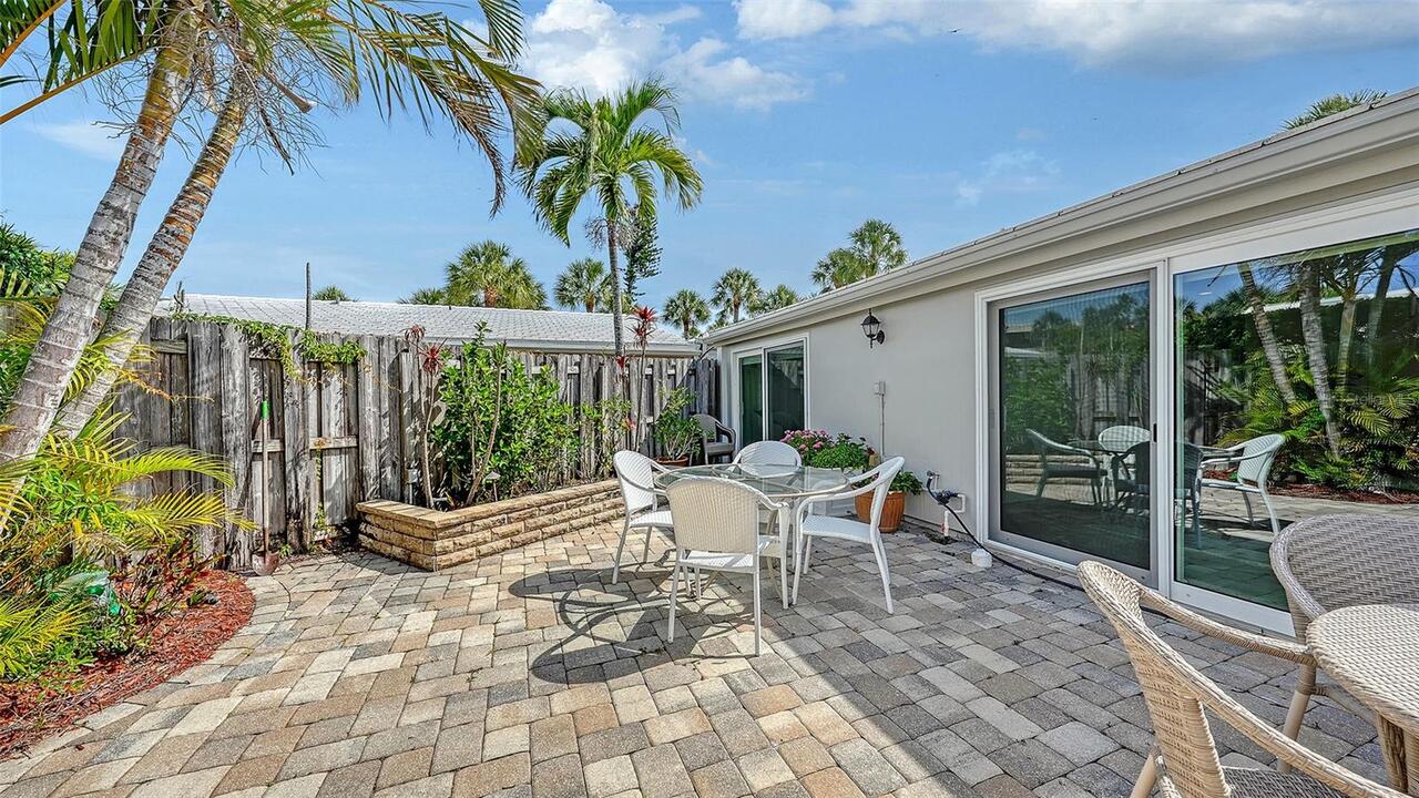 Listing Photo 18