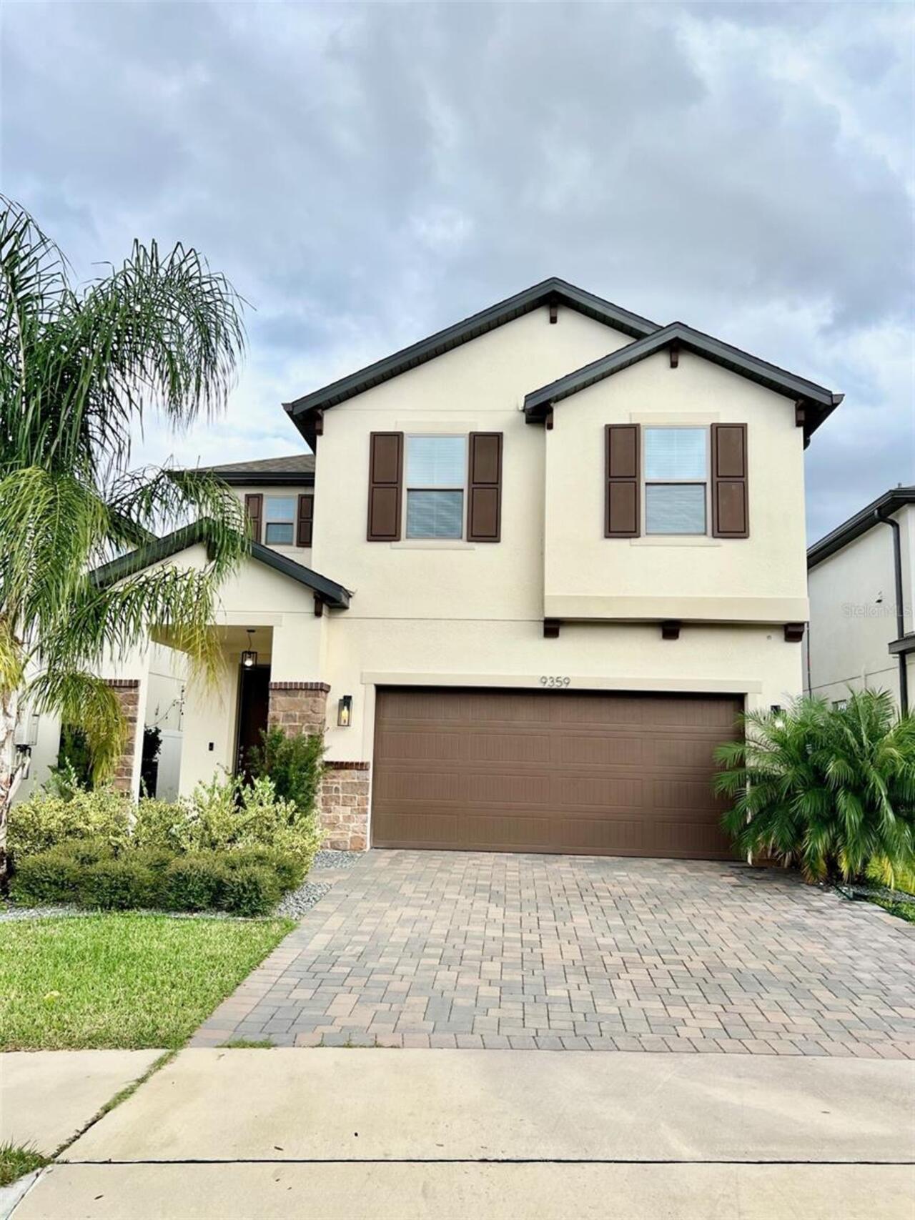 4BR, Residential Lease, 2BA, $3,450
Read More