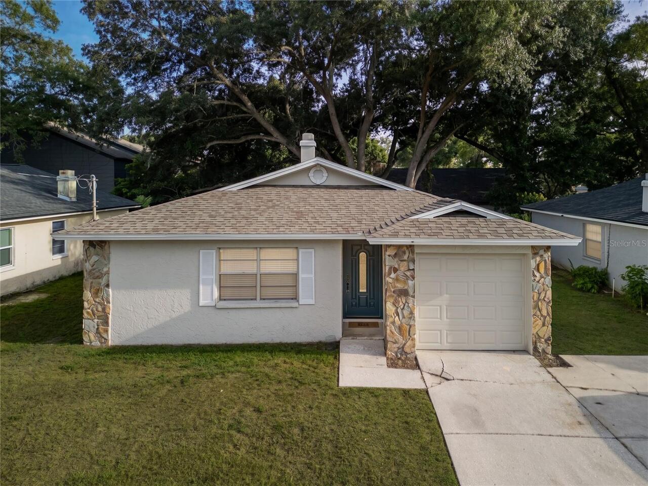 Listing Photo 1