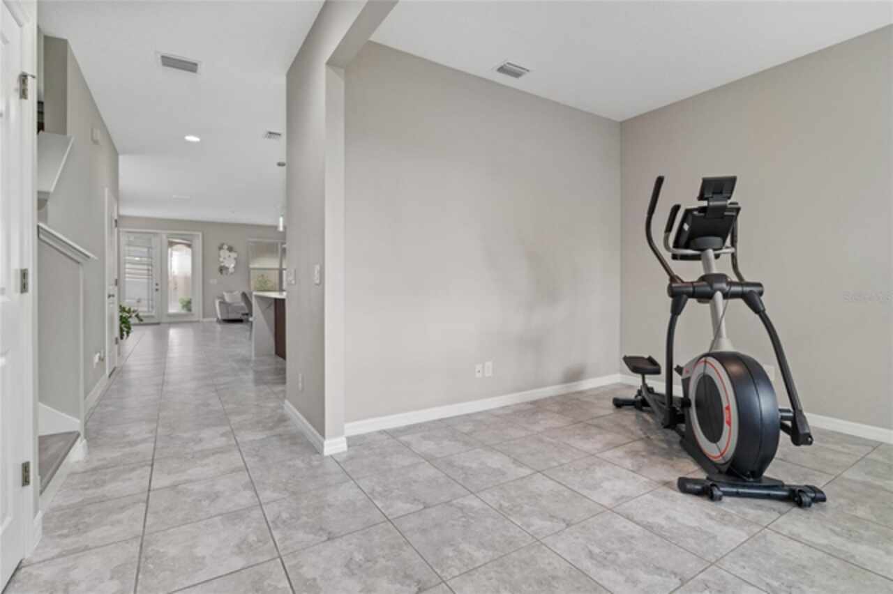 Listing Photo 15
