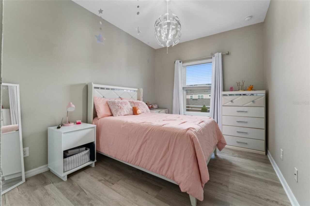 Listing Photo 24
