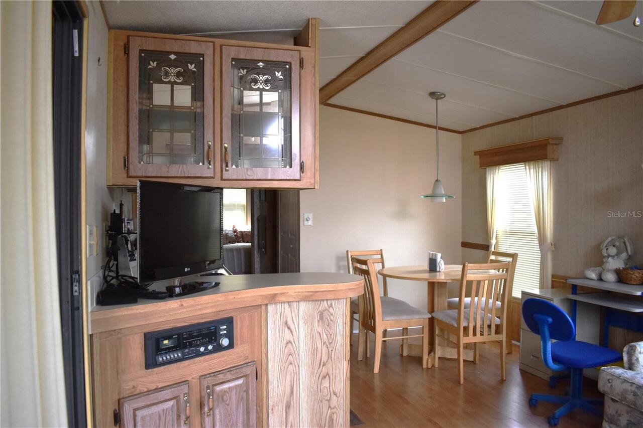 Listing Photo 6
