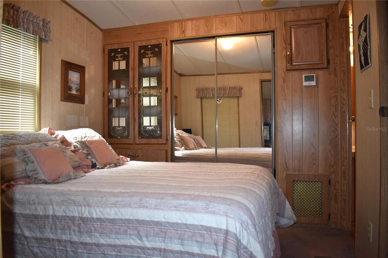 Listing Photo 11