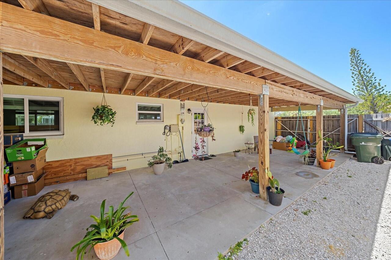 Listing Photo 32