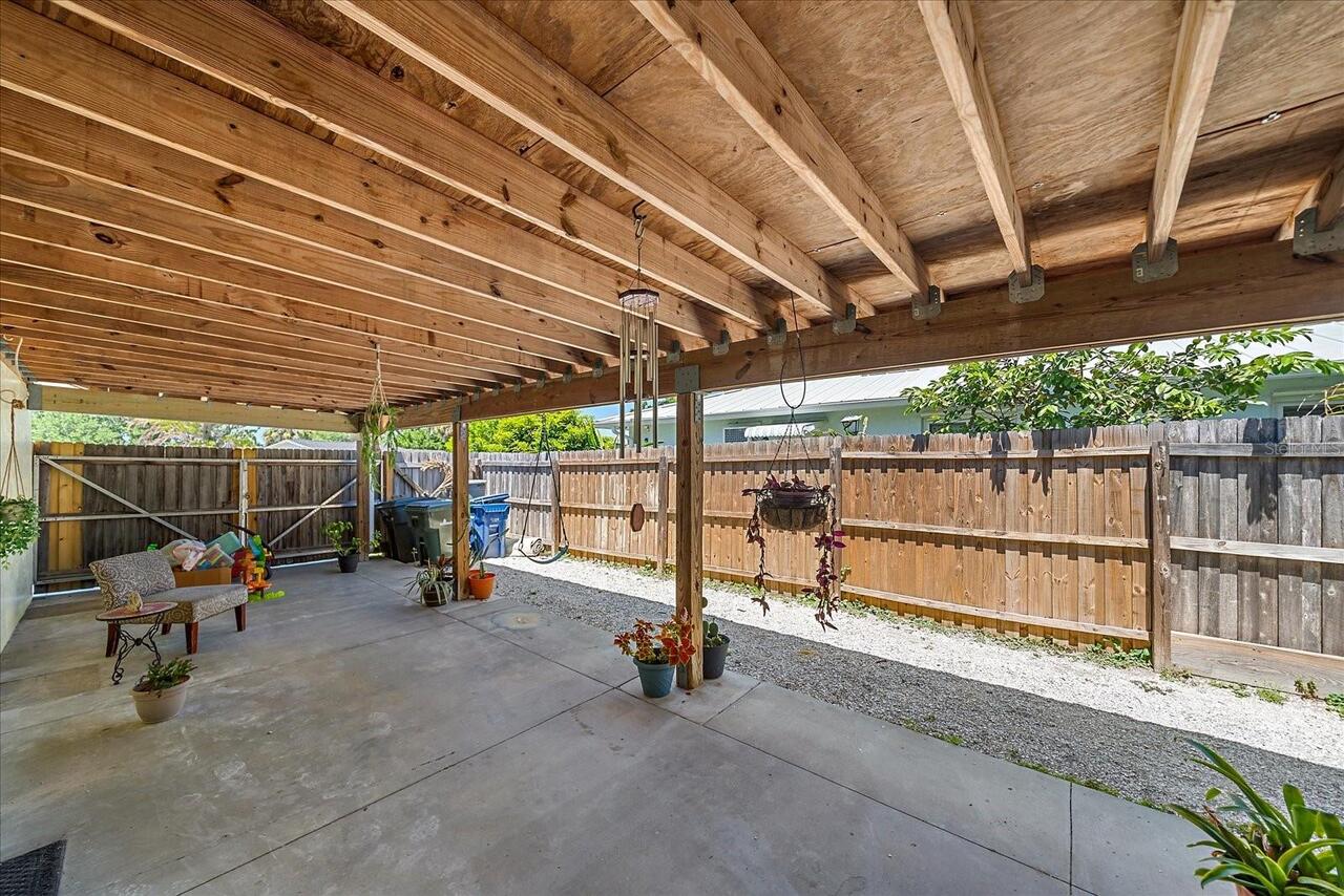 Listing Photo 33