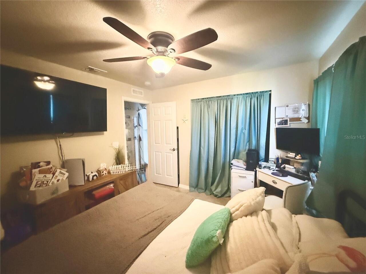 Listing Photo 24