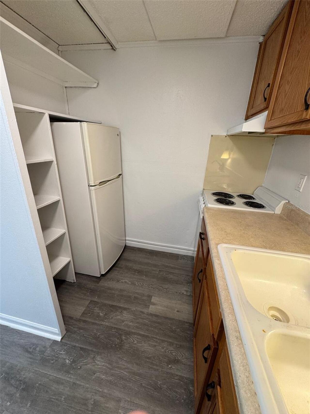 Listing Photo 8