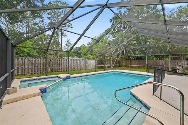 Listing Photo 16