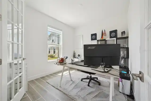 Listing Photo 10