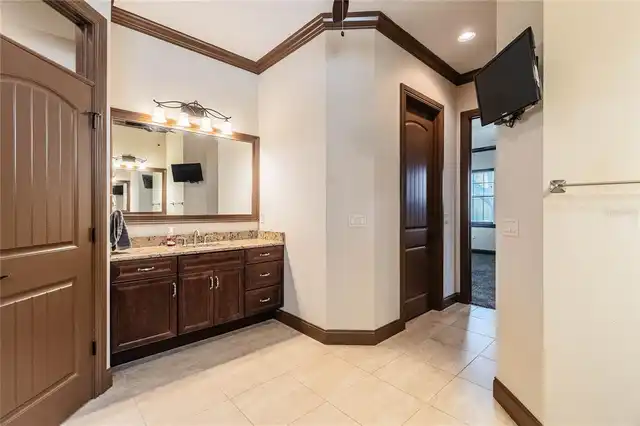 Listing Photo 29
