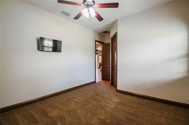 Listing Photo 31