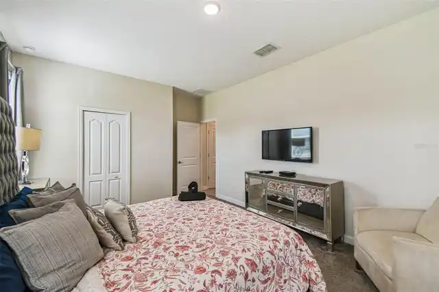 Listing Photo 28