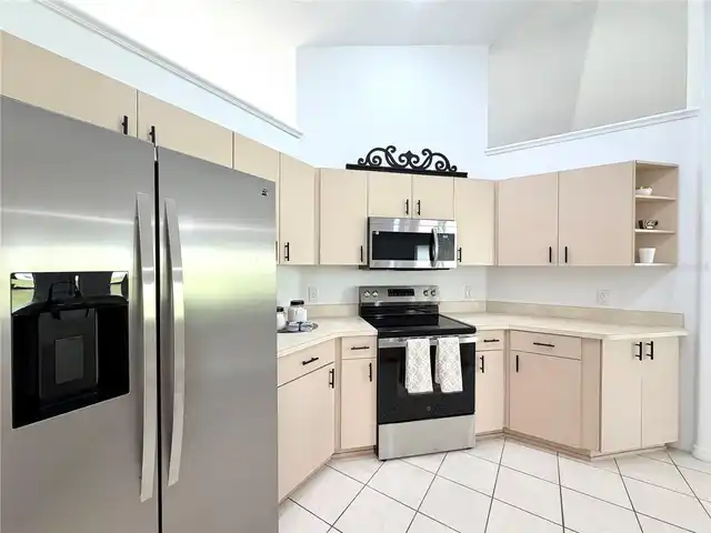 Listing Photo 13