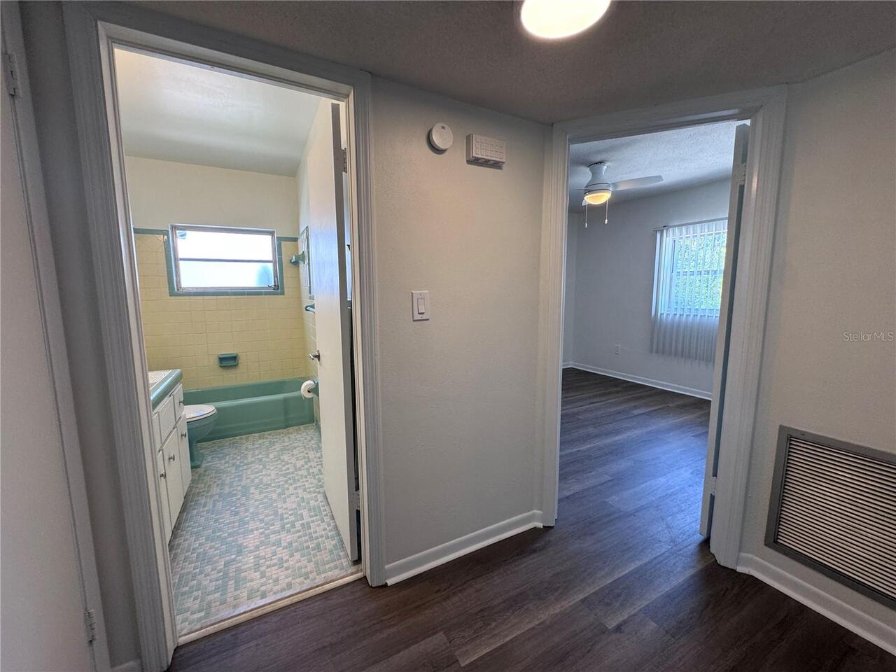 Listing Photo 10