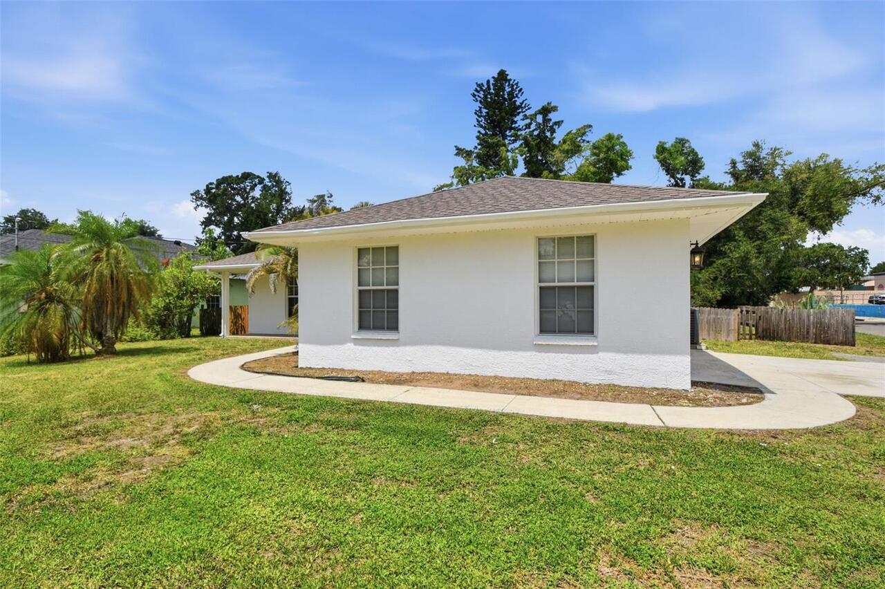 Listing Photo 6