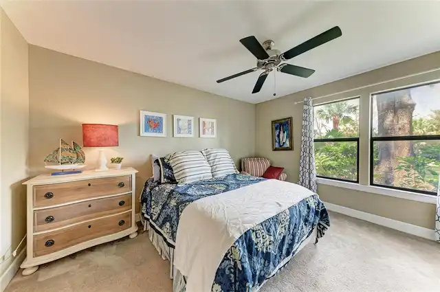 Listing Photo 23