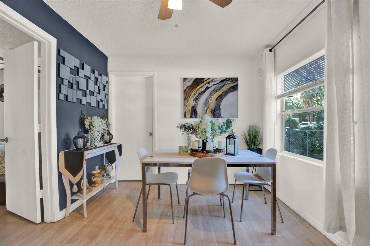 Listing Photo 9
