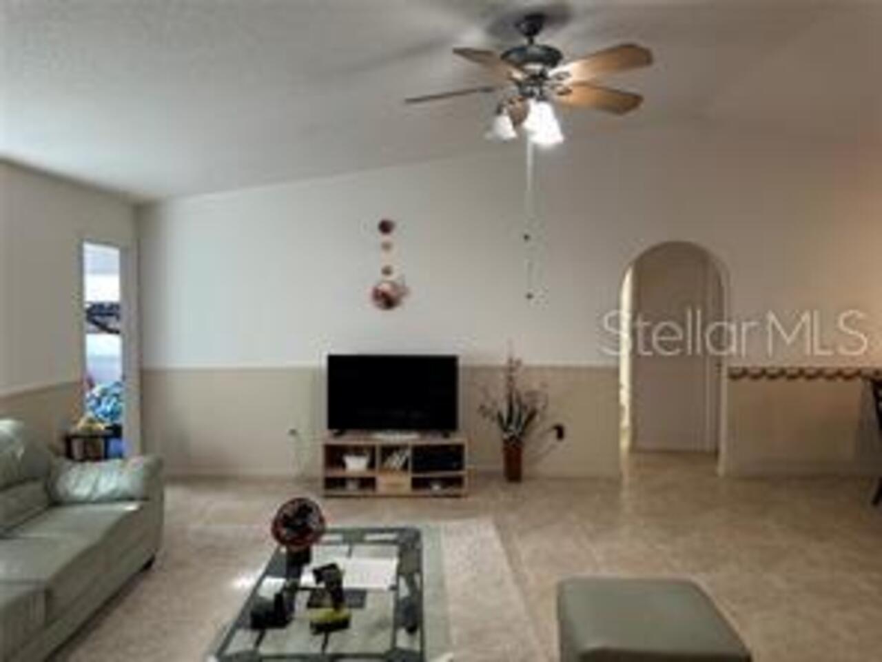 Listing Photo 8