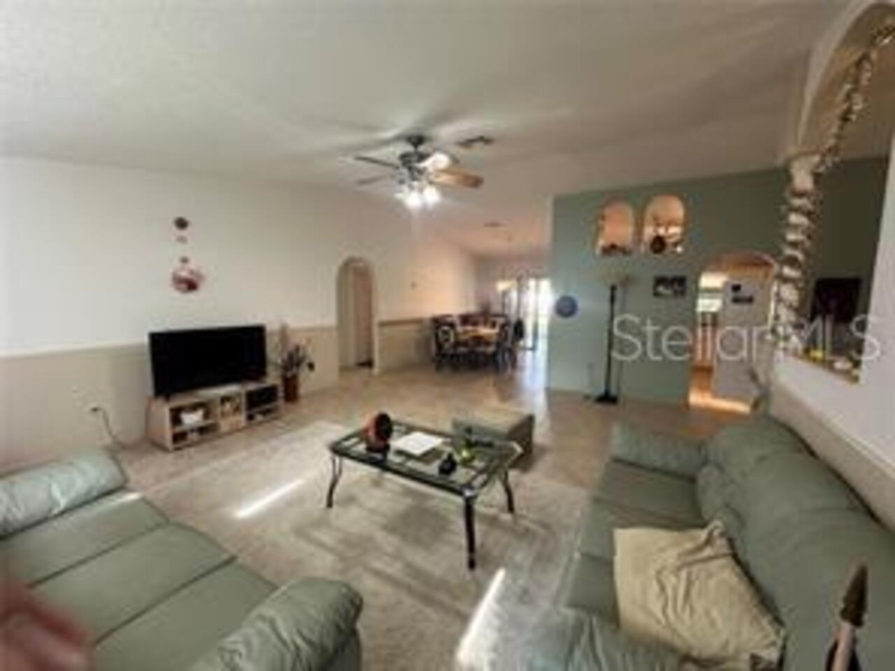 Listing Photo 10