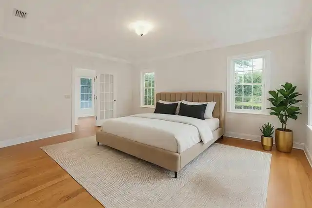 Listing Photo 12