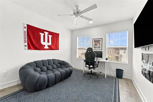 Listing Photo 18