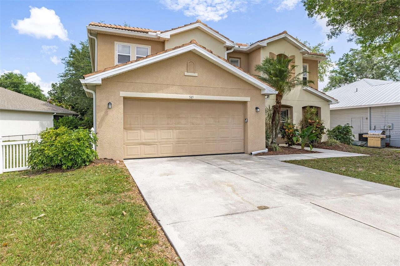 Listing Photo 8