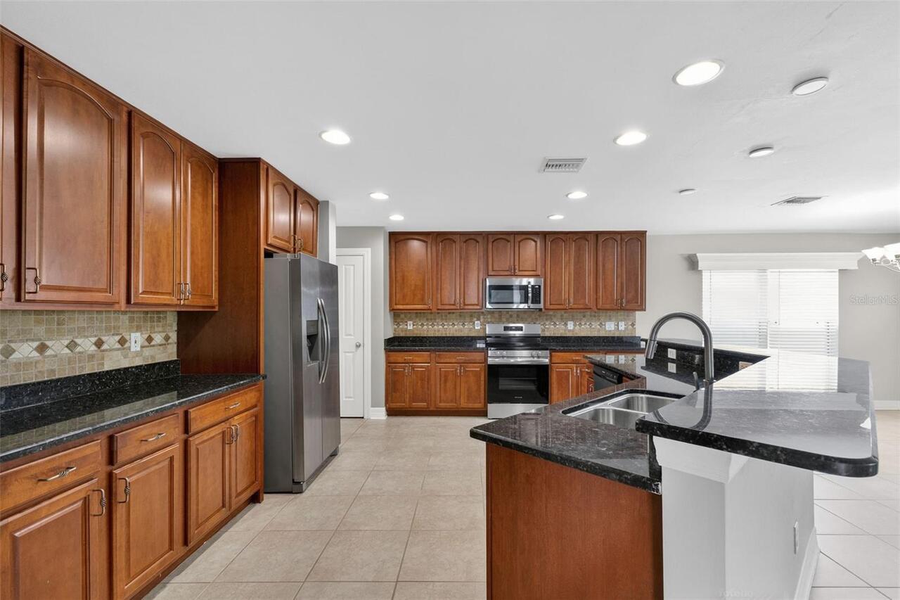 Listing Photo 15