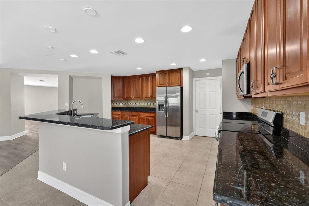 Listing Photo 16