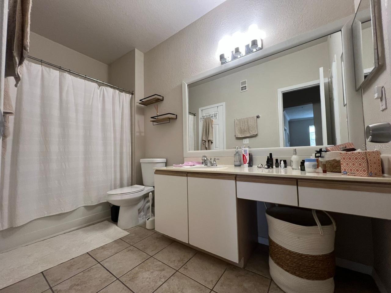 Listing Photo 6