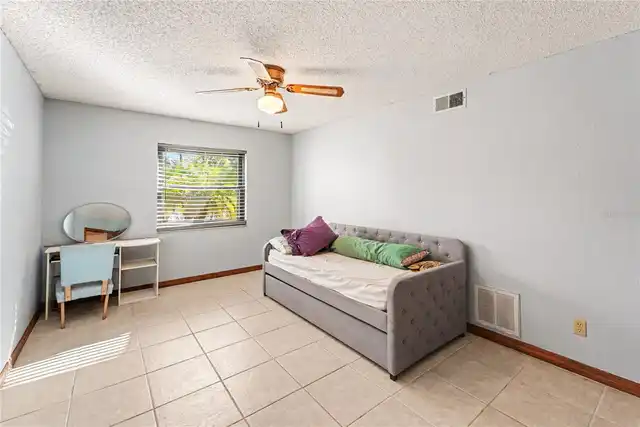 Listing Photo 26