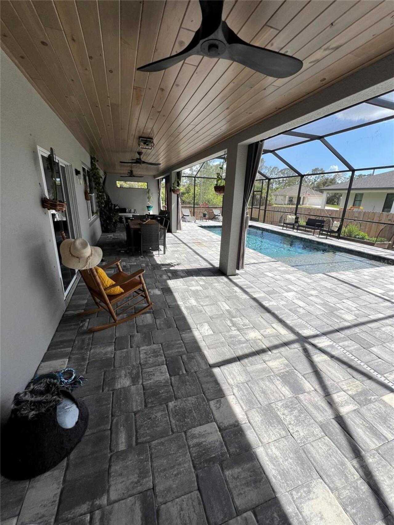 Listing Photo 32