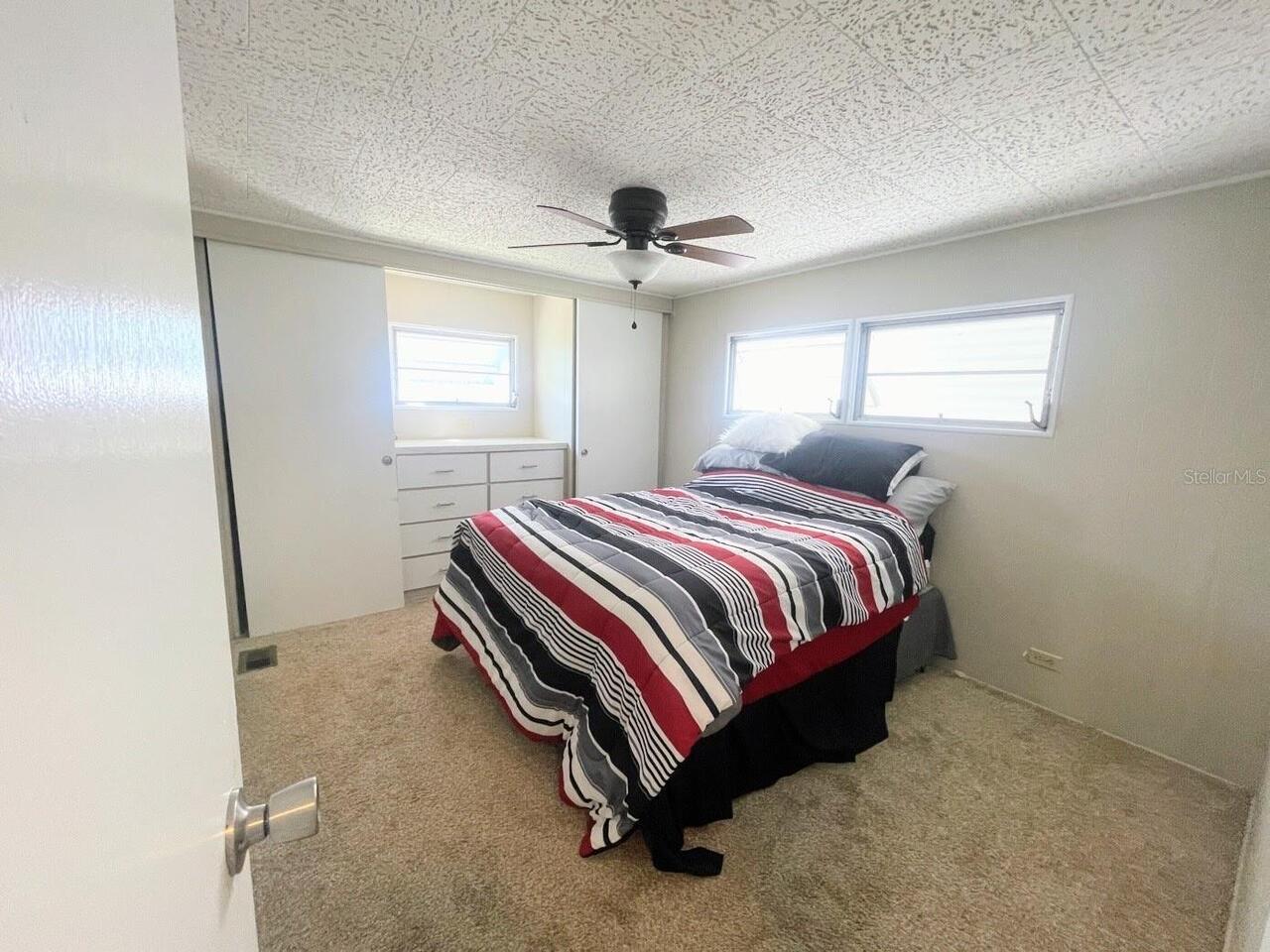 Listing Photo 11