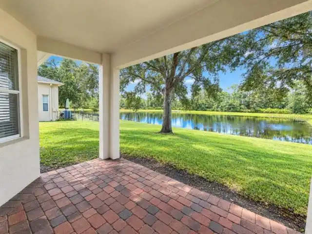 Listing Photo 17