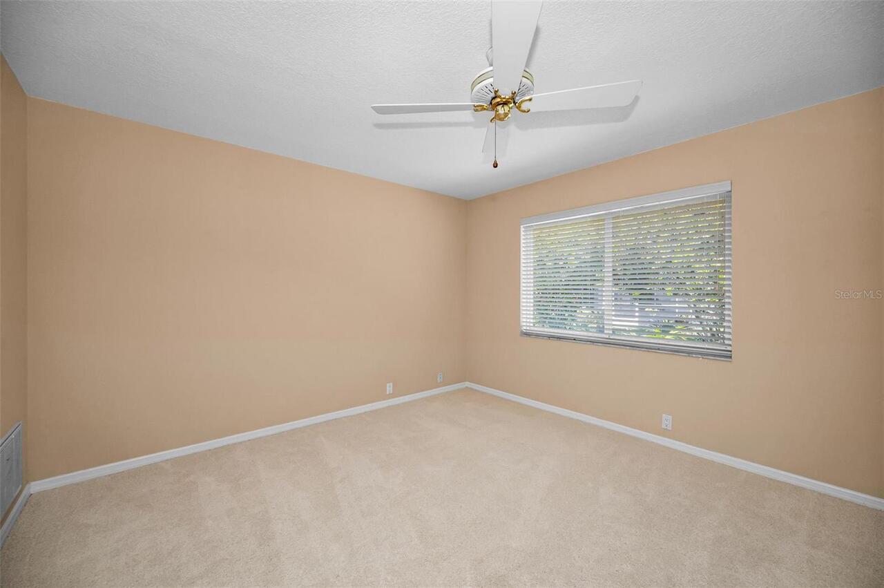 Listing Photo 20