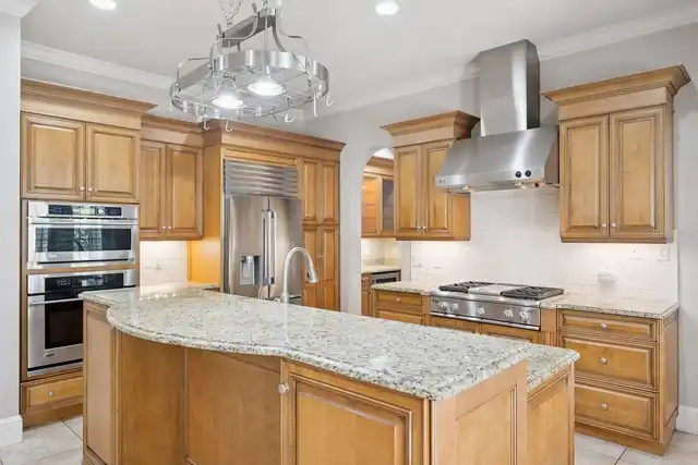 Listing Photo 18