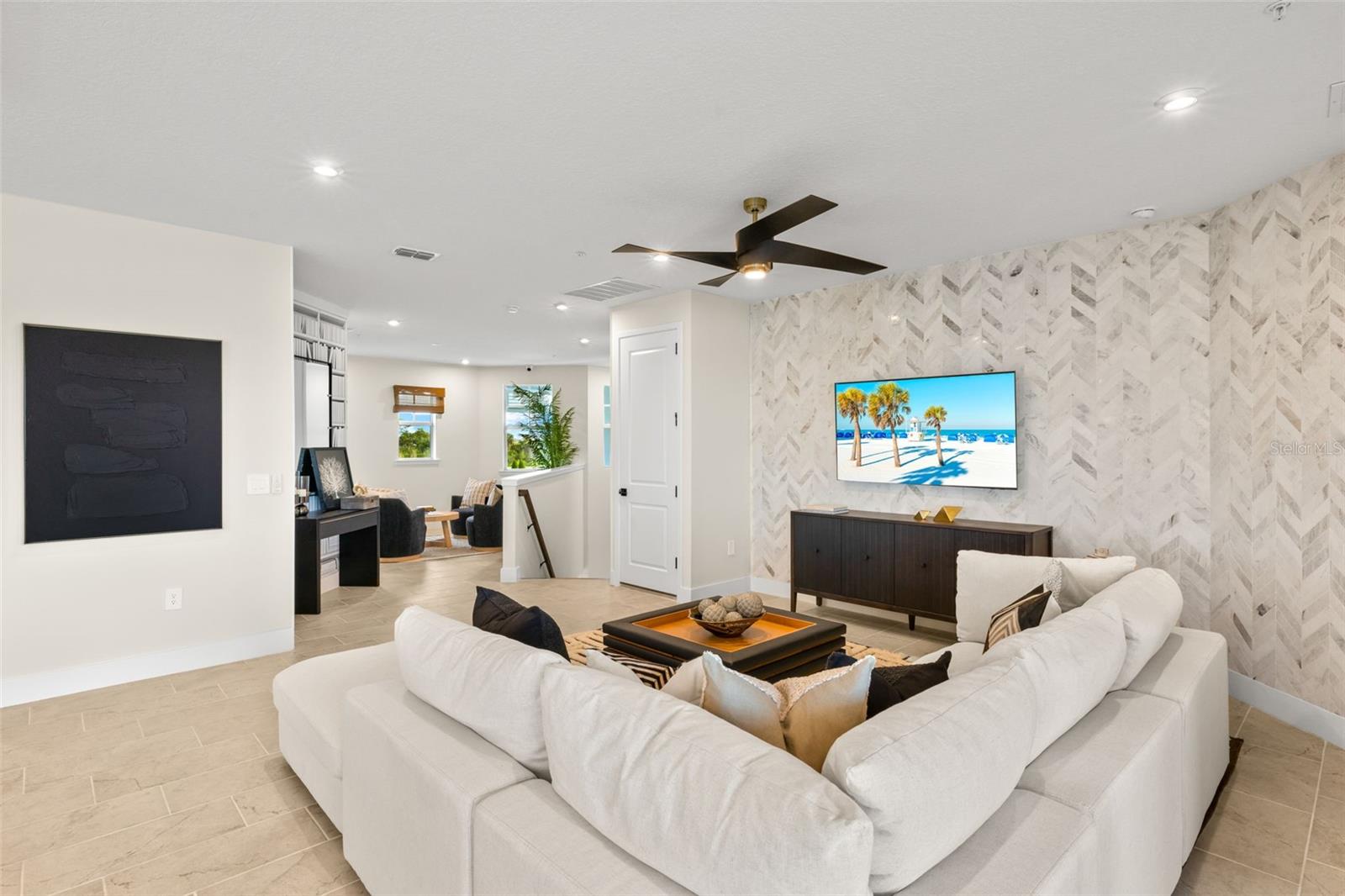 Listing Photo 8
