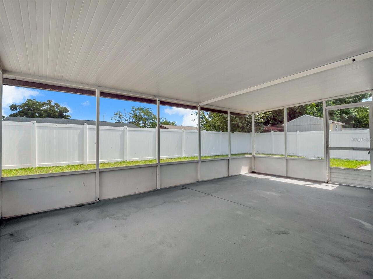 Listing Photo 24