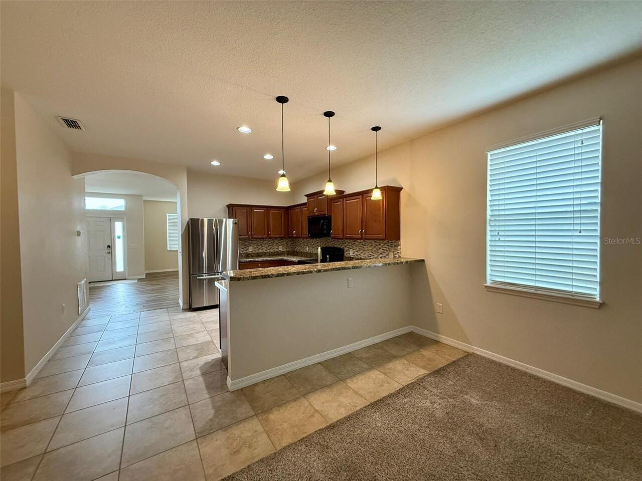 Listing Photo 12