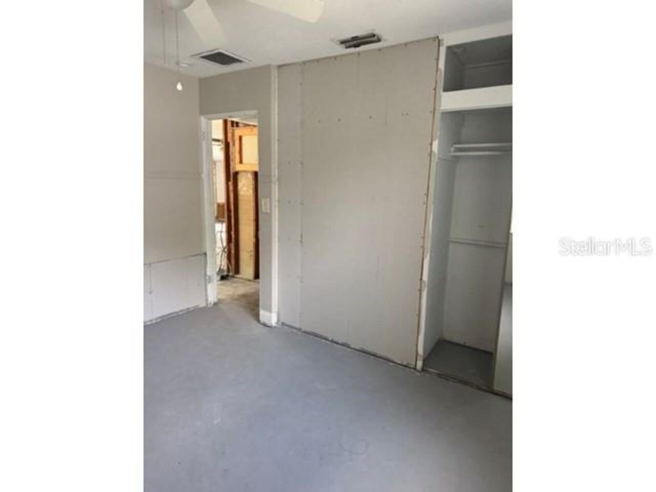 Listing Photo 10