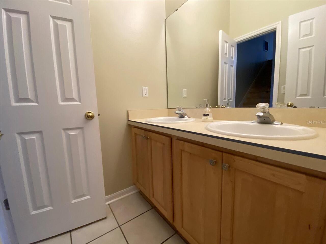 Listing Photo 9