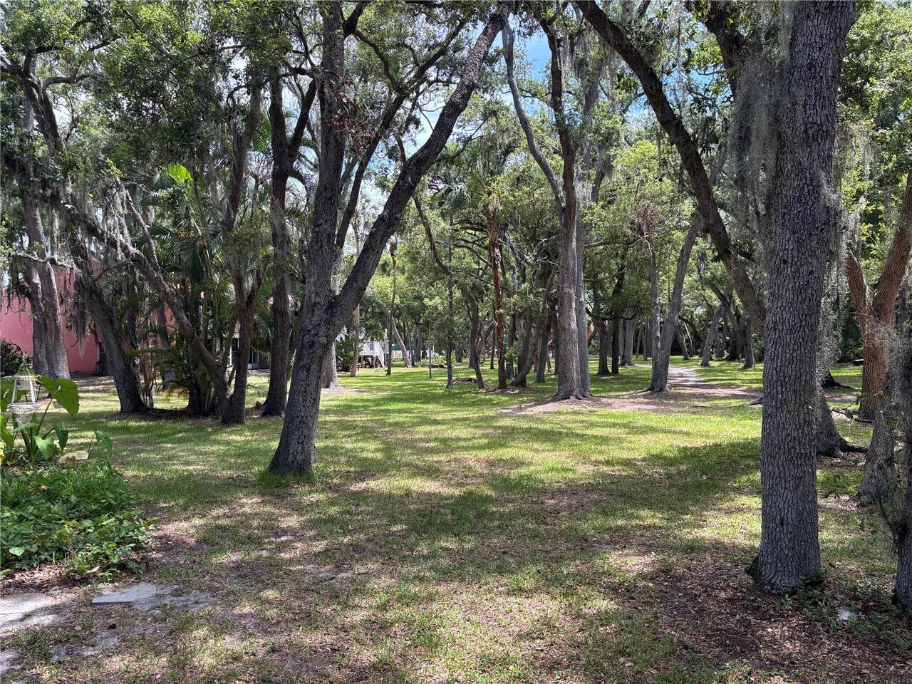 Listing Photo 34