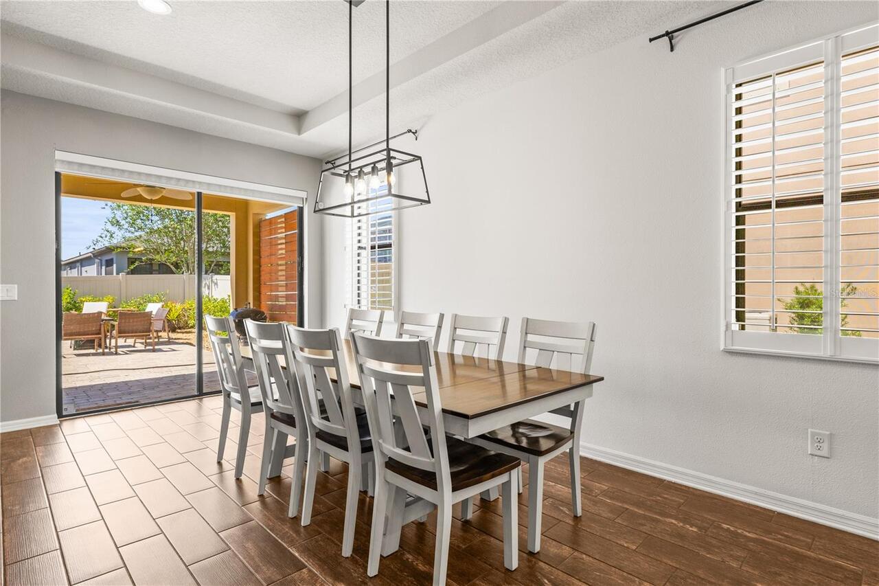 Listing Photo 12