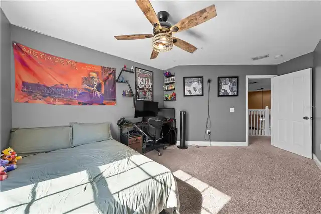 Listing Photo 17