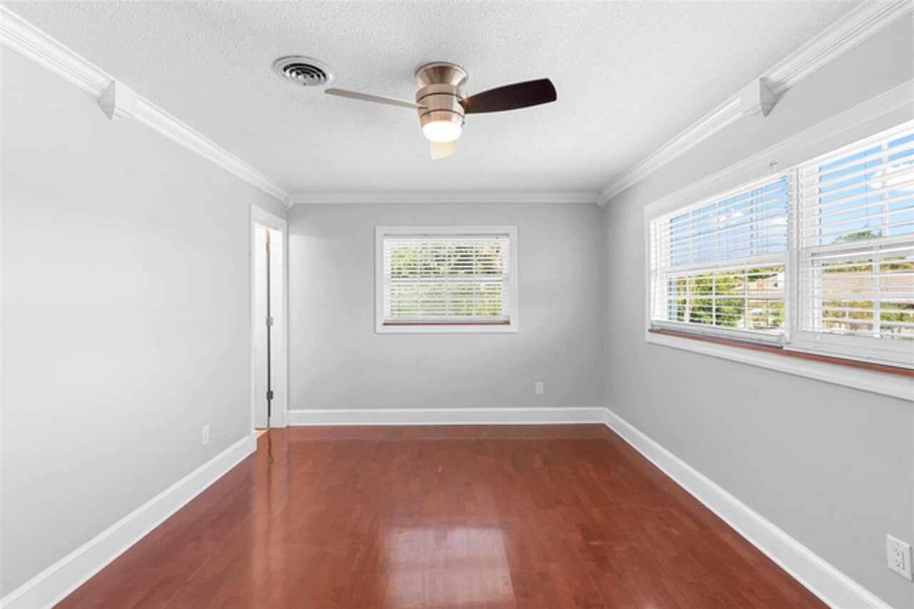 Listing Photo 25
