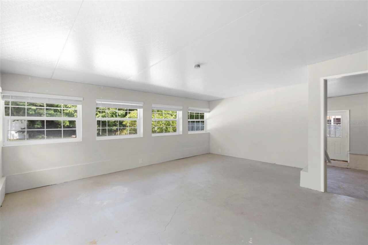 Listing Photo 33