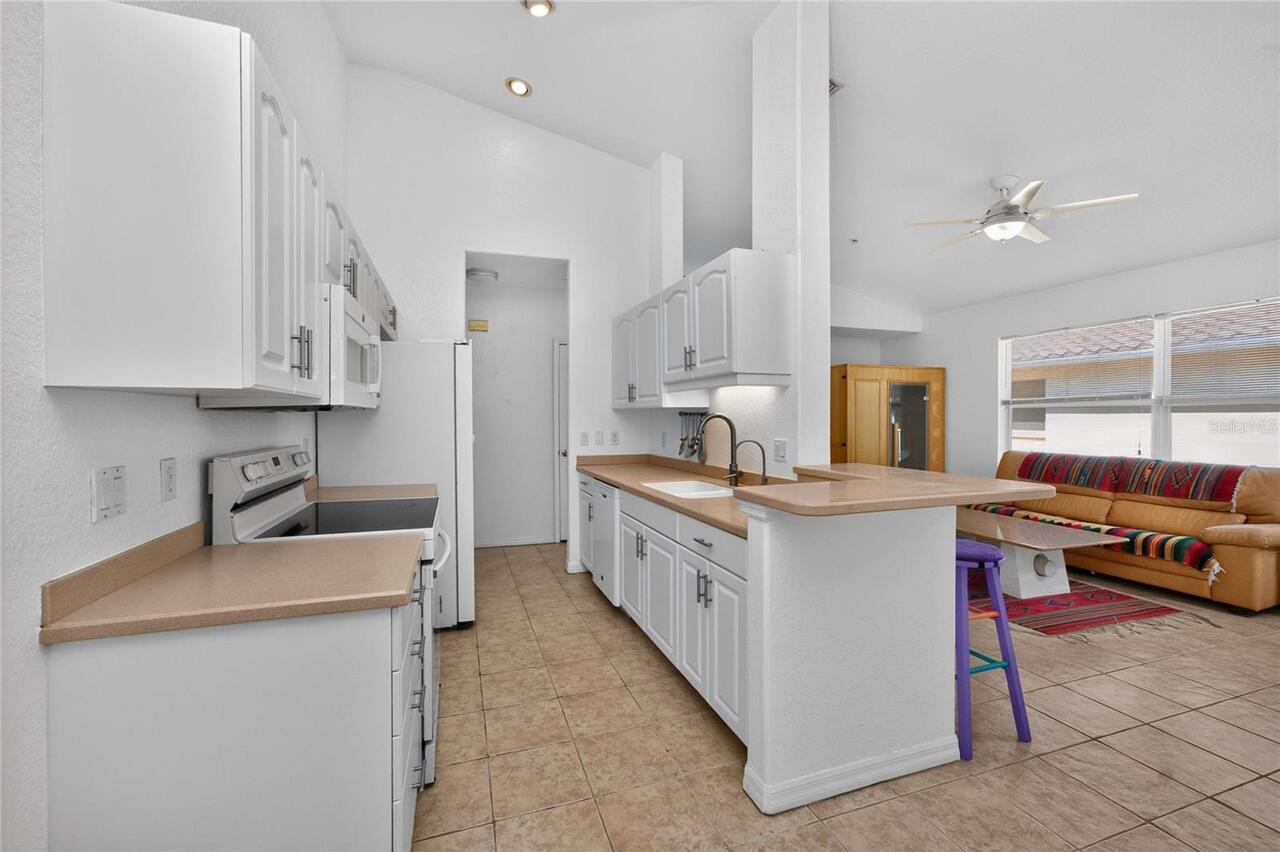 Listing Photo 16