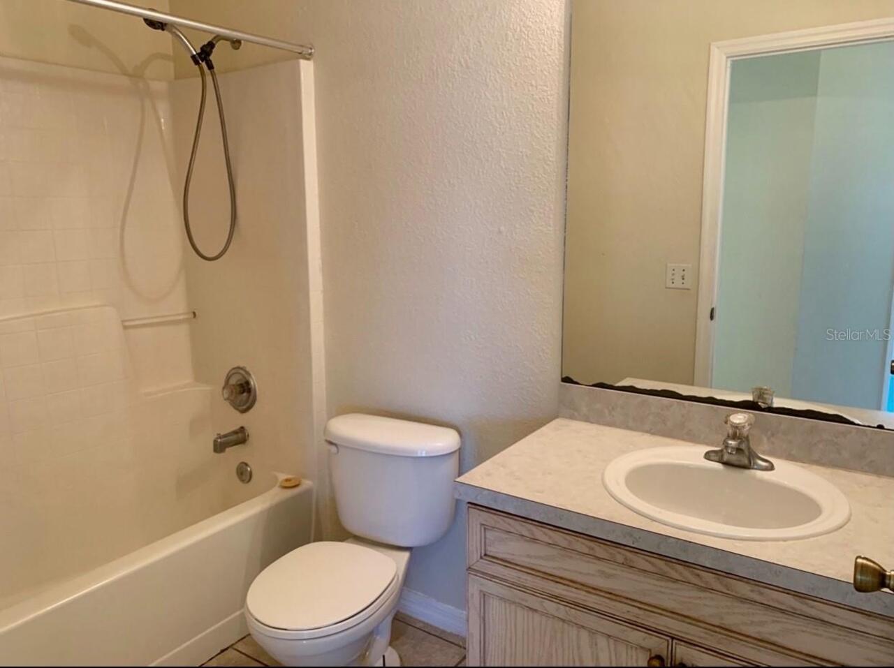 Listing Photo 16